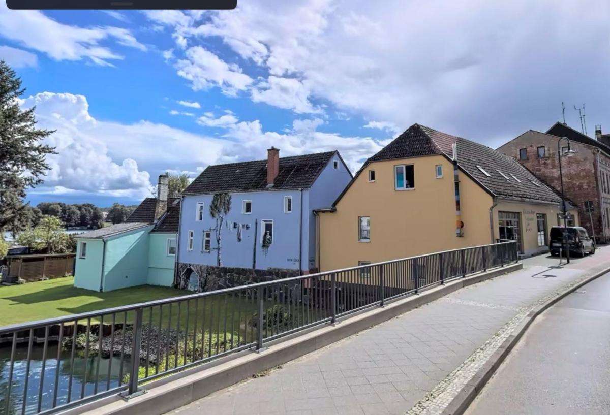 Schöne 3Zimmer Ferienwohnung direkt am Baalensee - Housity