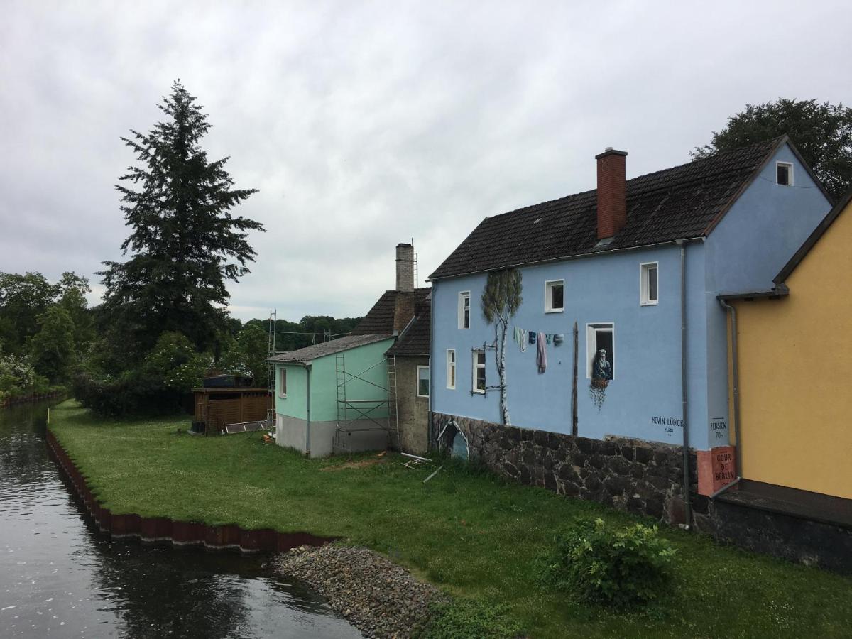 Schöne 3Zimmer Ferienwohnung direkt am Baalensee - Housity