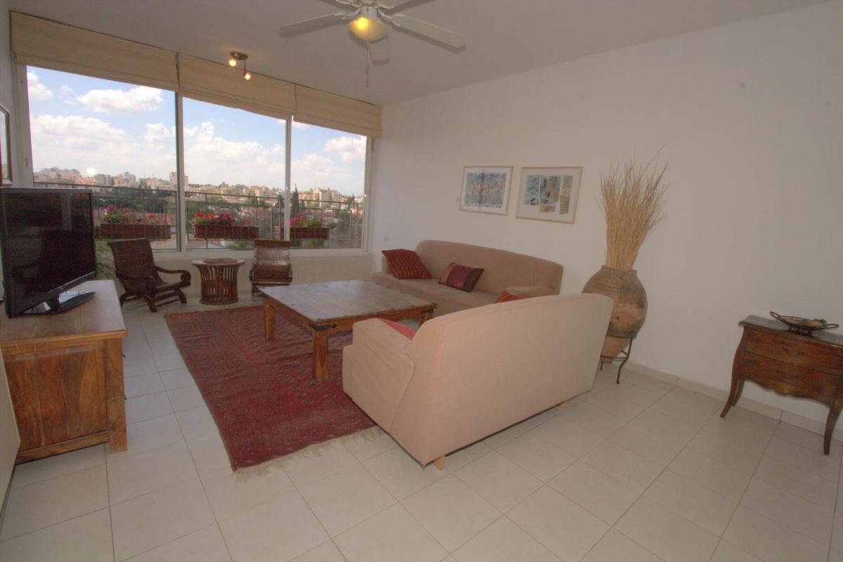 Kfar Saba View Apartment - Housity