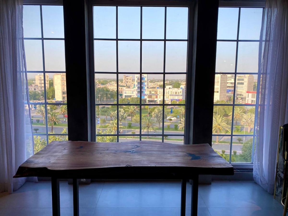 Suitetrails - Burj Al Islam Bahria Suites