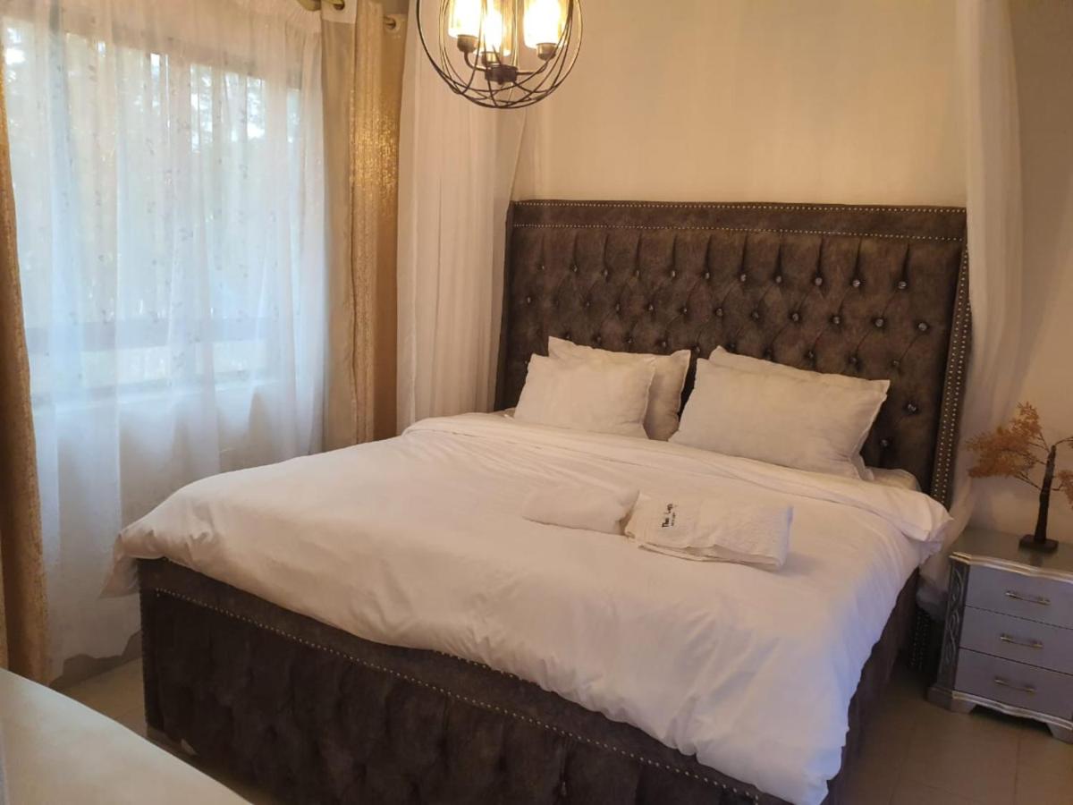 Lagoon Resort & Spa - Housity