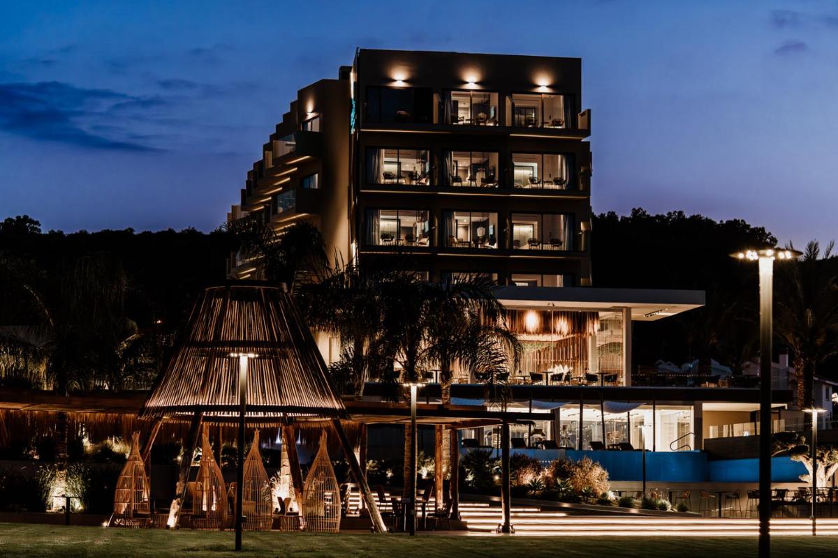 Cavo Zoe Seaside Hotel - Hizvo