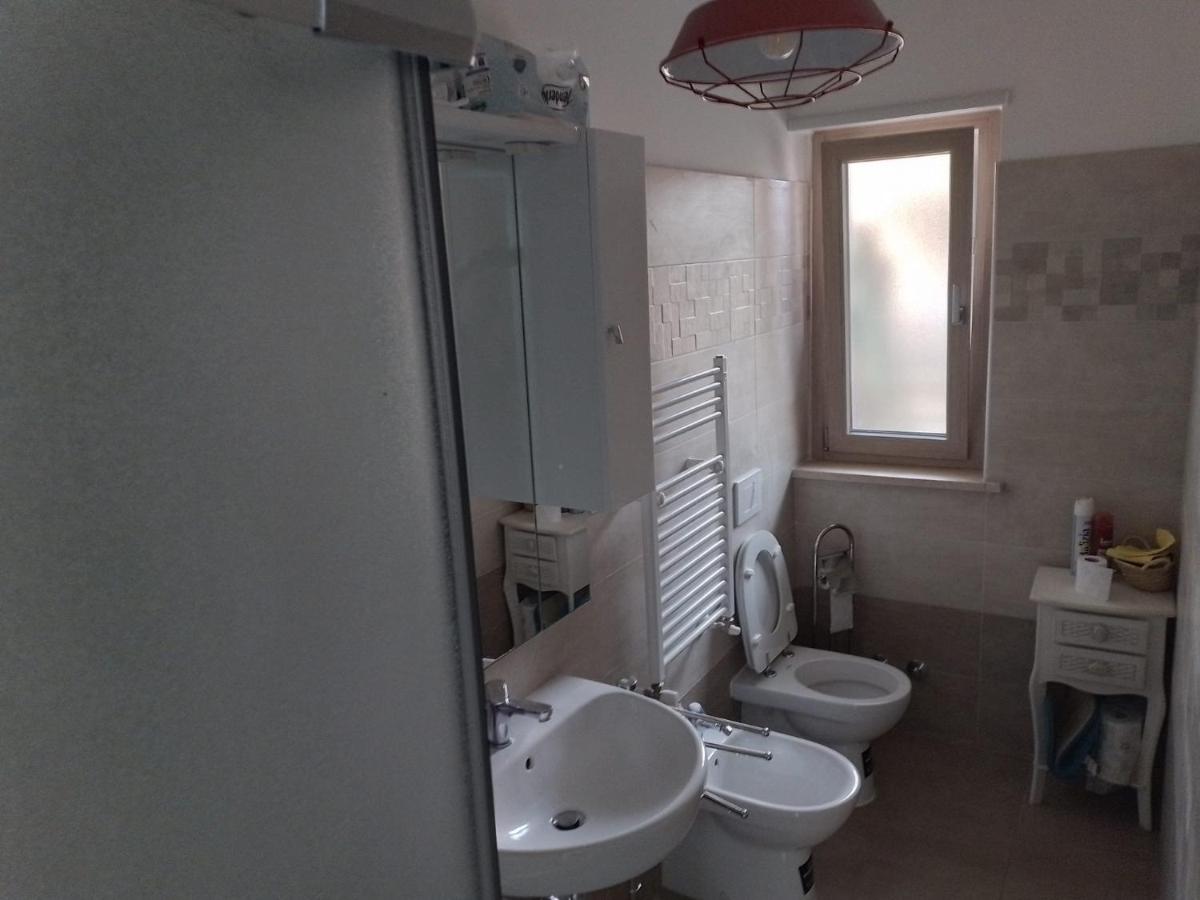 Tiny Green apartament in Rome - Magliana - Housity