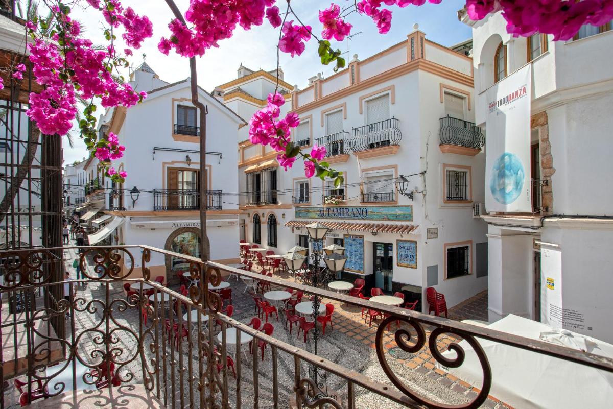Hotel Marbella Fusión by Renthas - Housity