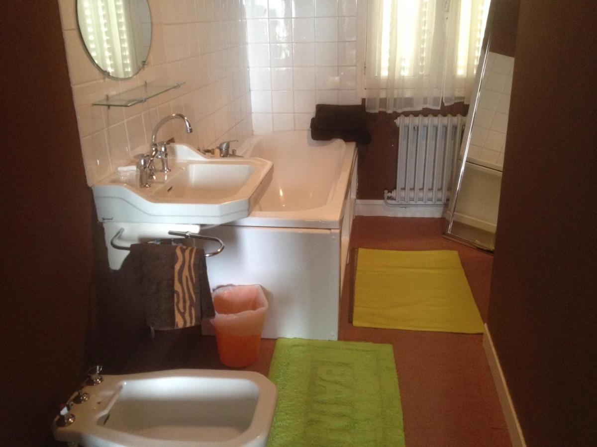 Hotel Moderne - Housity