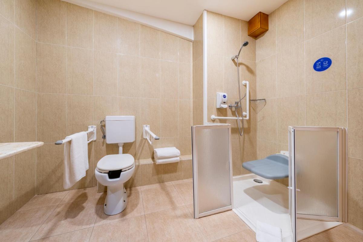 IBERIK Augas Santas Balneario & Golf - Housity