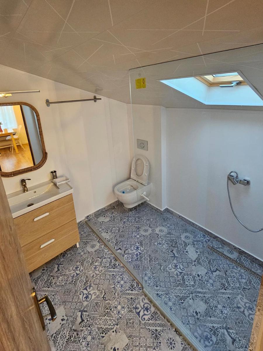Casa 9 Mangalia - Housity