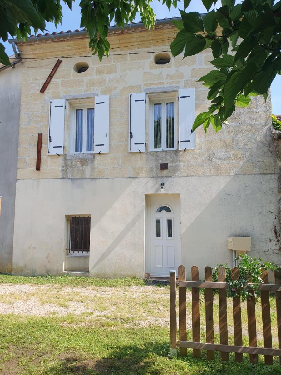 FLEUR DE VIGNE - Housity