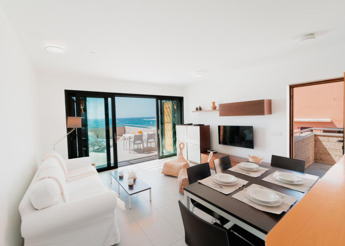El Medano Los Balos windsurf & kitesurf - Housity