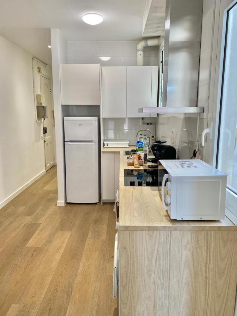2 BDR EIXAMPLE APARTMENT - Housity