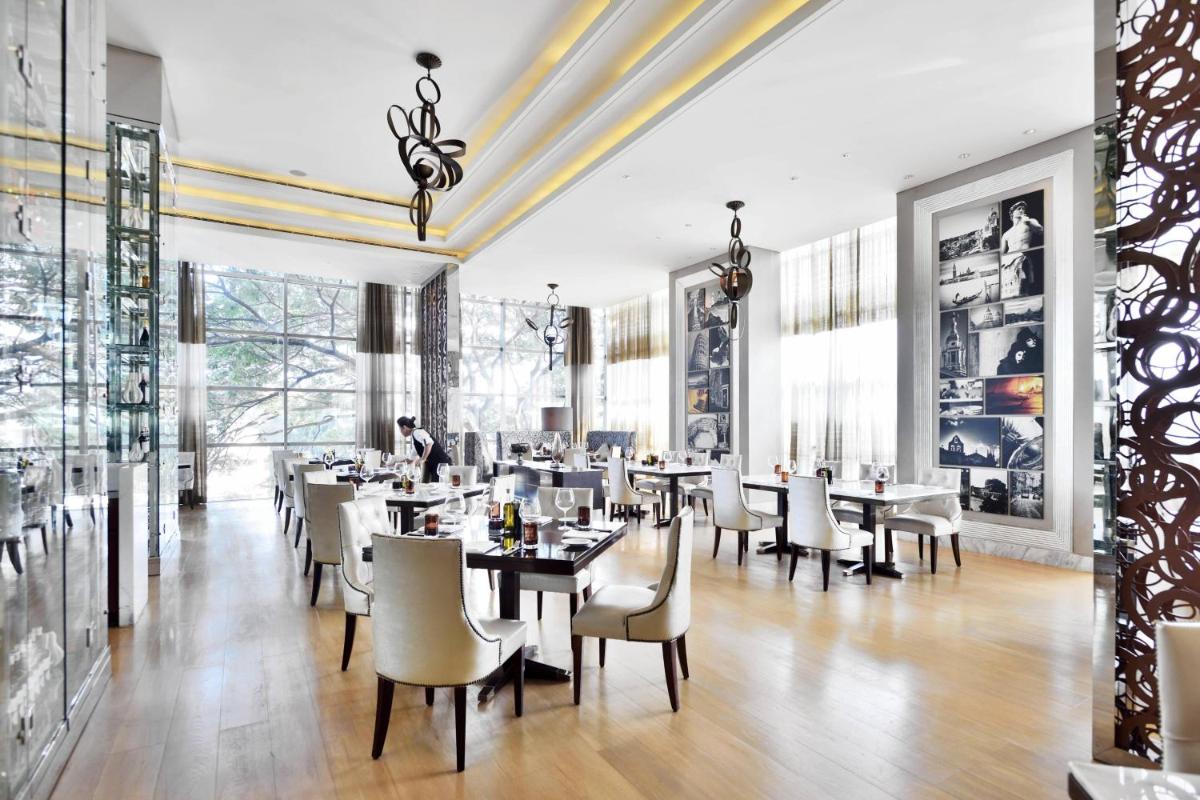 JW Marriott Pune - Housity
