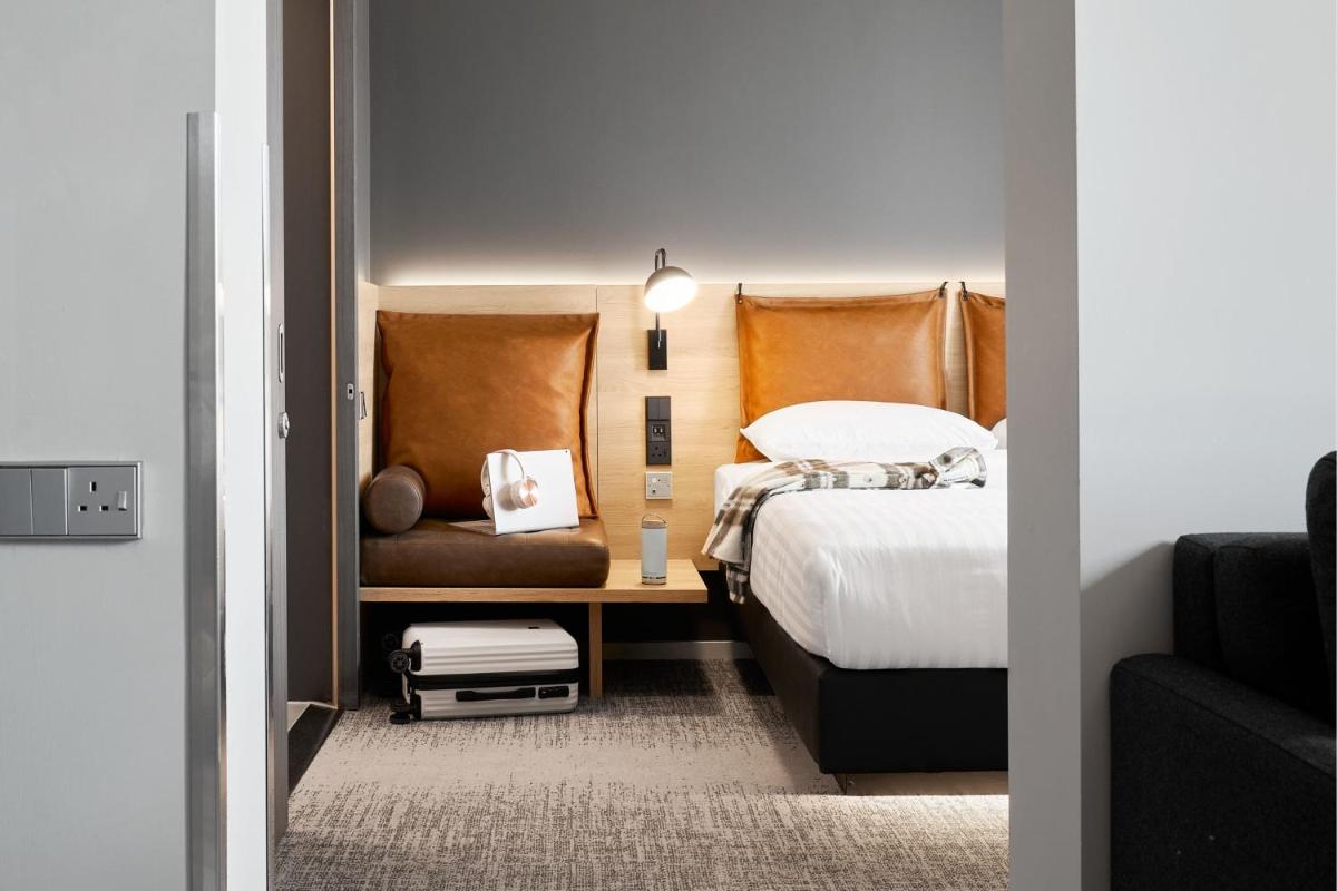Moxy Bristol - Housity