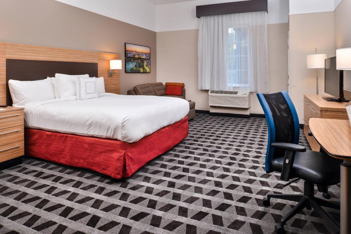 TownePlace Suites by Marriott Charleston-West Ashley - Housity