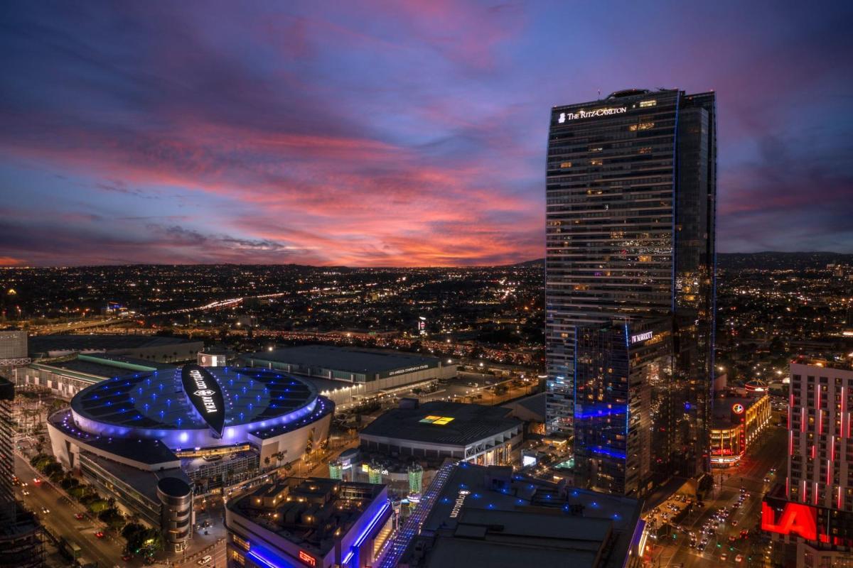 JW Marriott Los Angeles L.A. LIVE - Housity