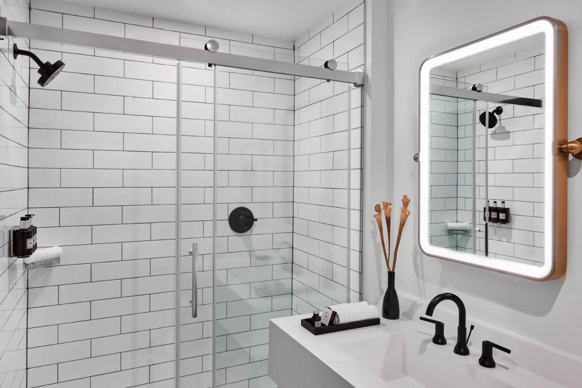 The Casso, Raleigh, a Tribute Portfolio Hotel - Housity