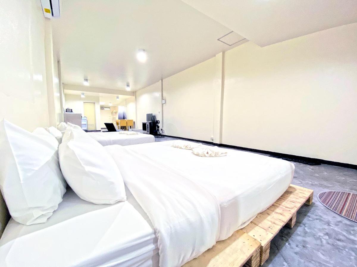 Studio townhouse near Airport and old town Chiang Mai - Housity