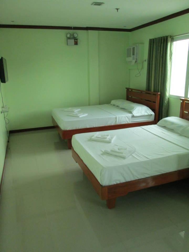 PRINCESS PERRINE SUITES - Housity