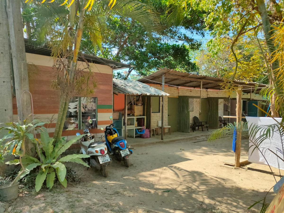 Rolw house long beach - Housity
