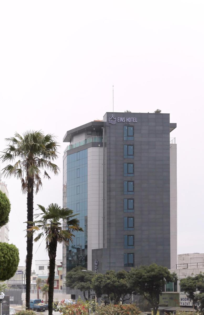 Eins Hotel - Housity