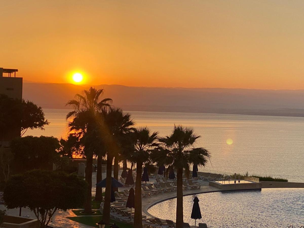 Sunset apartment in Samarah Dead Sea resort - Housity