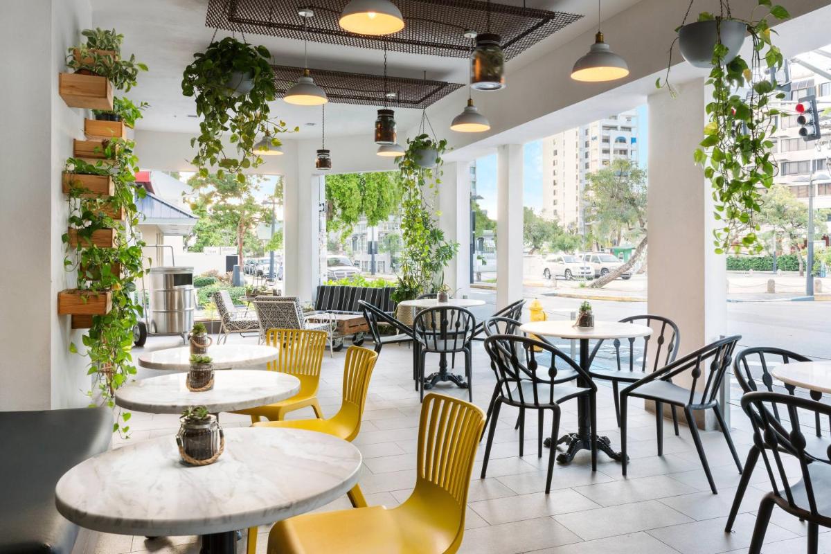 AC Hotel by Marriott San Juan Condado - Housity