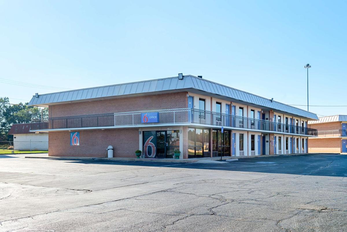 Motel 6-Perry, GA - Housity
