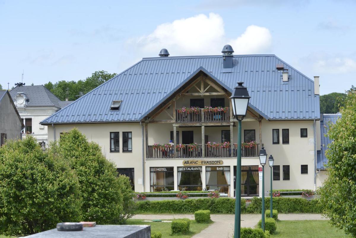 LOGIS L'AUBERGE d'ARANC - Housity