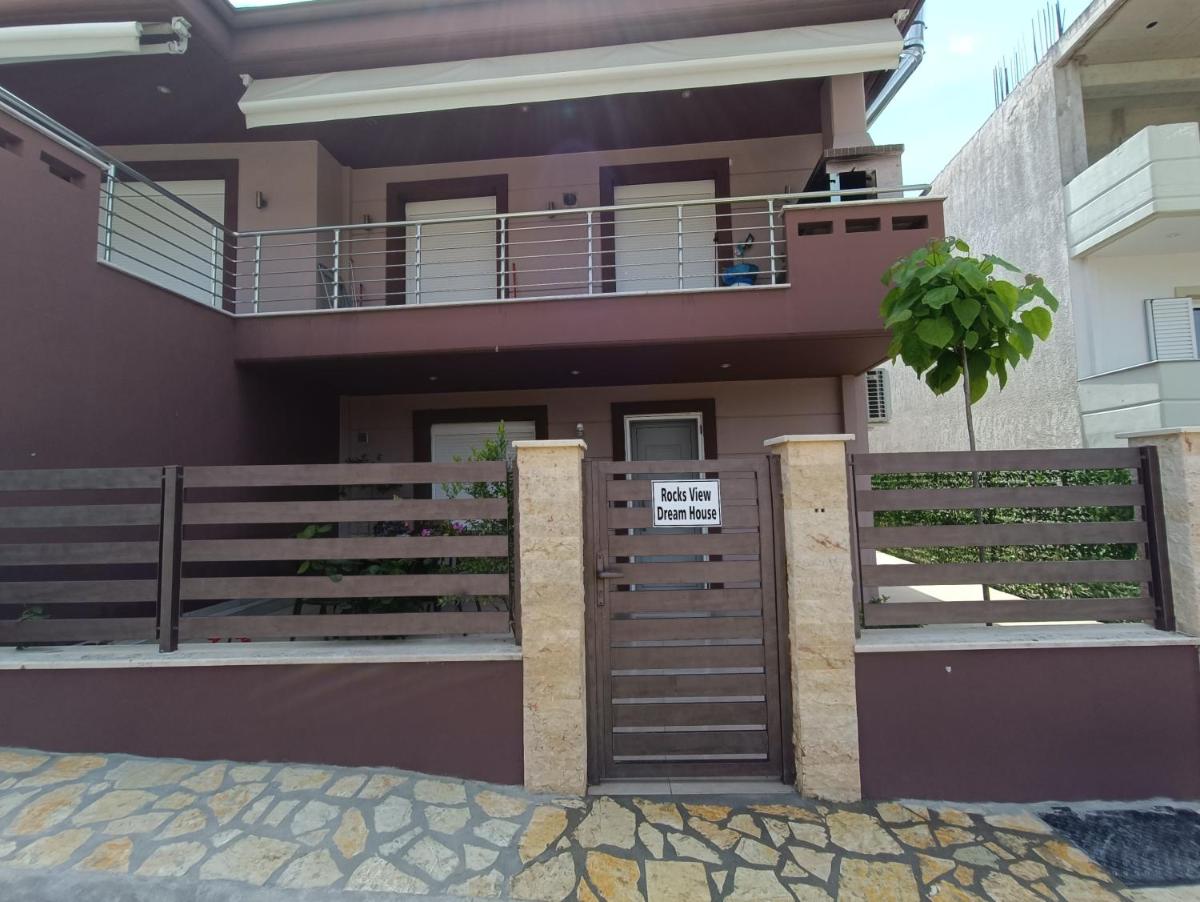 Rocks View Dream House - Housity