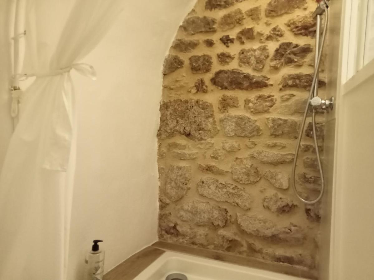 La voûte de Pierre, Gîte indépendant - Housity