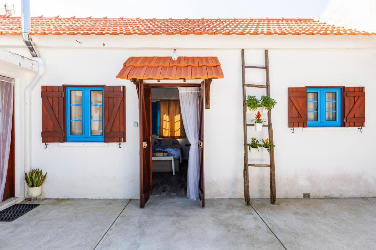Bloomoon House - Housity