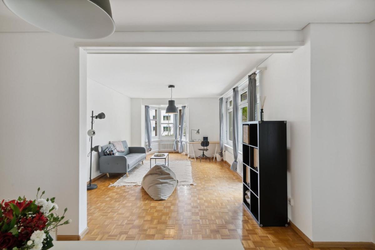 Suitetrails - Spacious Apartments in the heart of Zurich ZLTWG66