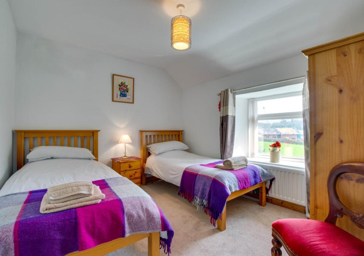 Ffermdy Caernarfon - Housity