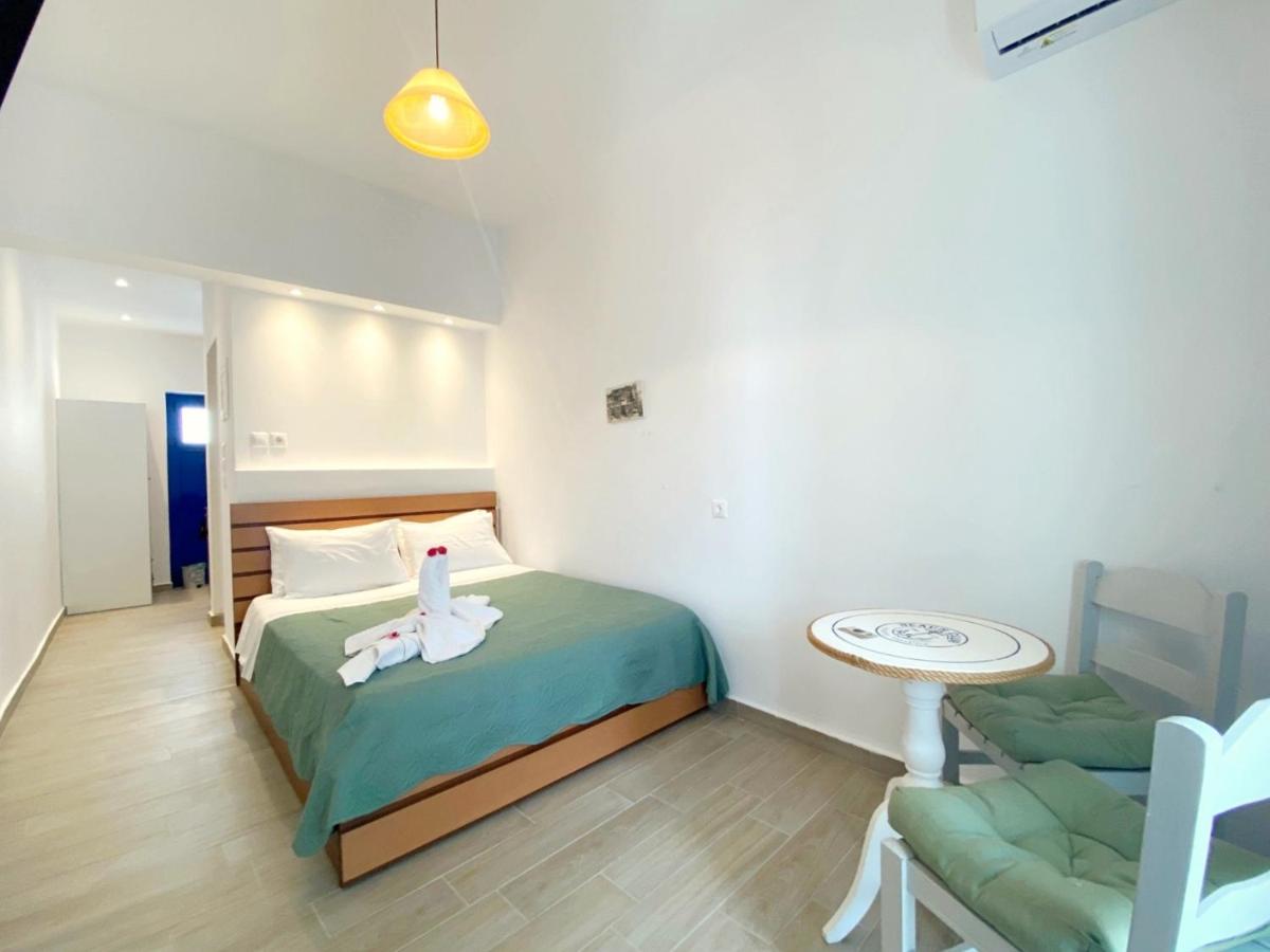 Tzamaros Studios - Housity