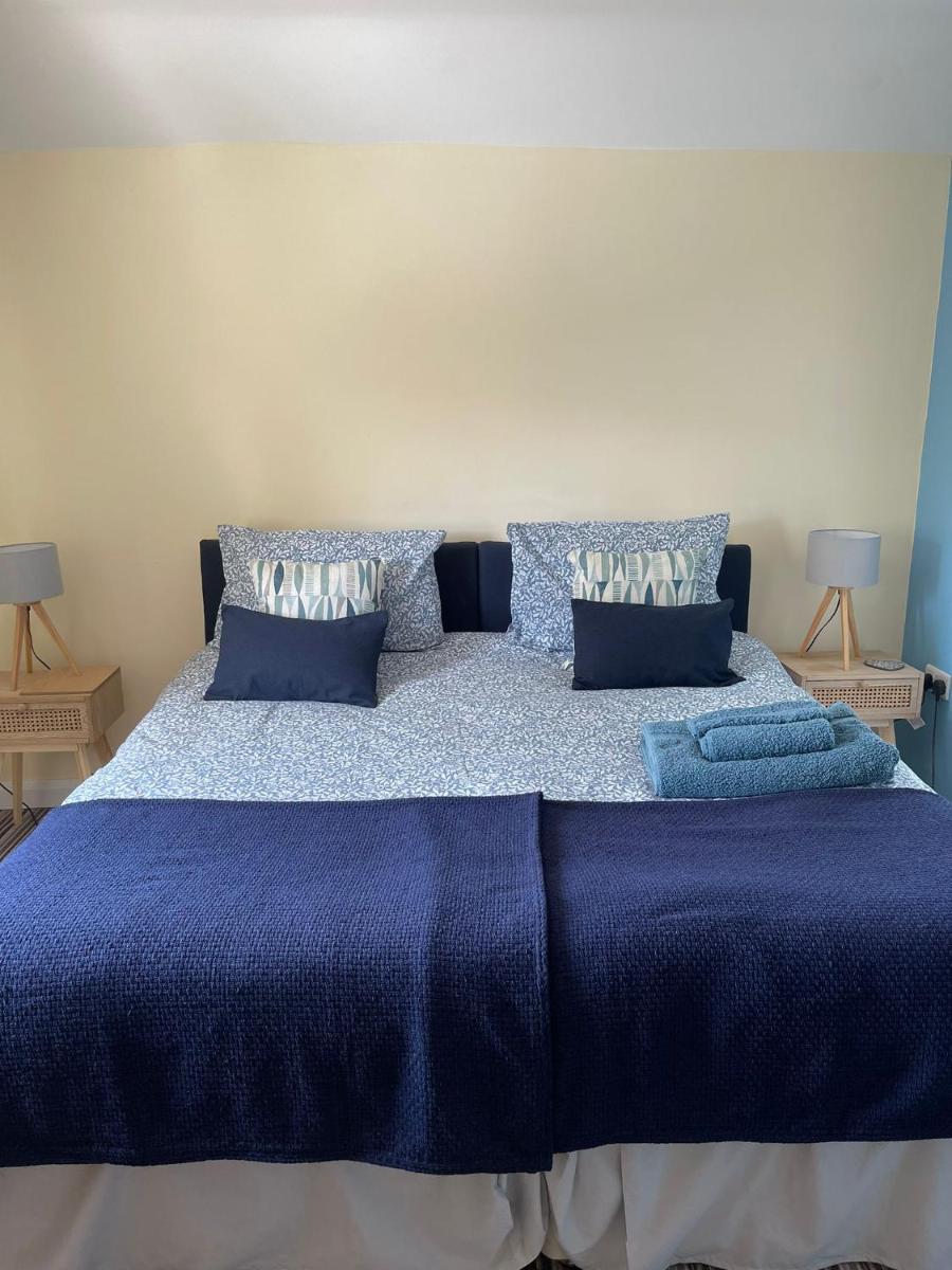 Bowtree House Bed and Breakfast - Housity