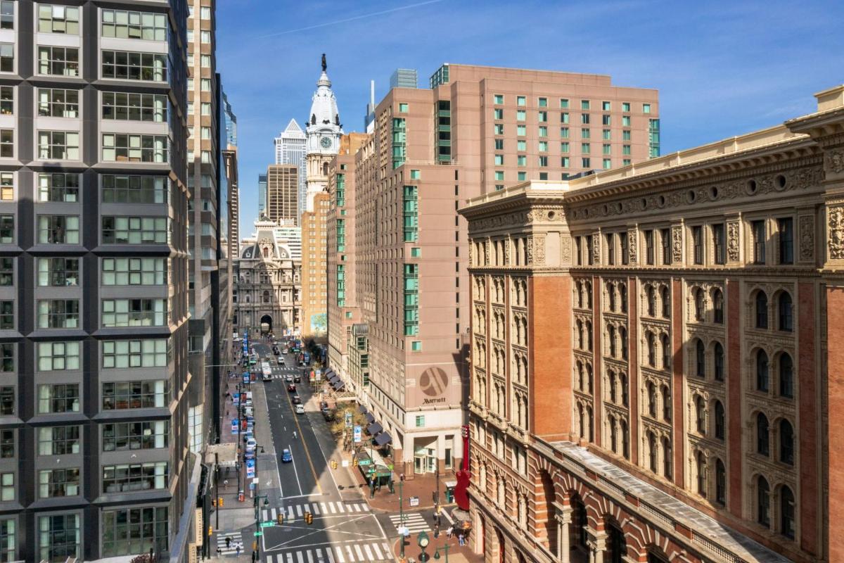 Philadelphia Marriott Downtown - Housity