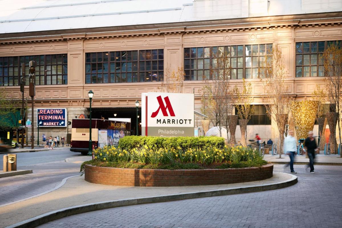 Philadelphia Marriott Downtown - Housity