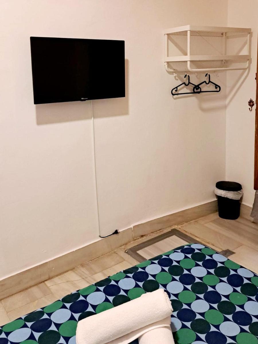 Arc House Plaza - Housity