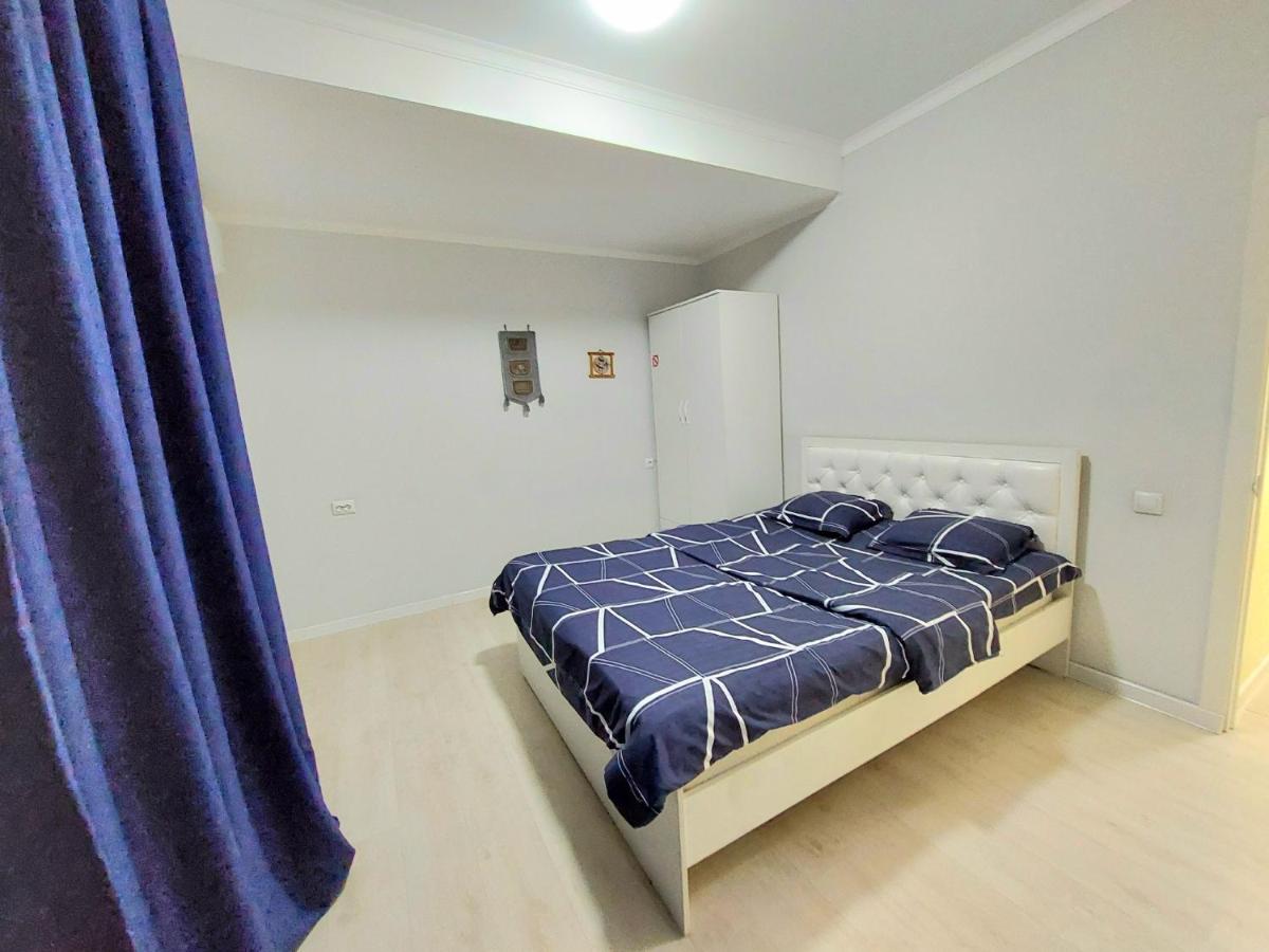 Sydyk 10 - Housity