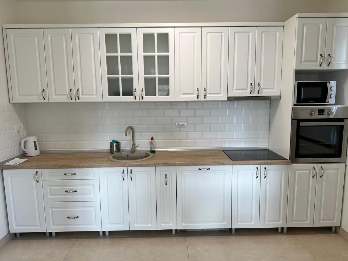 Five Apartments - Hizvo