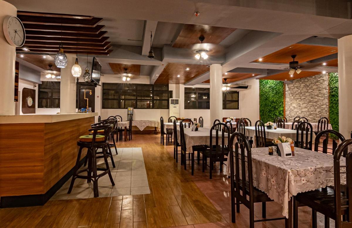 Kiwi Hotel - Hizvo
