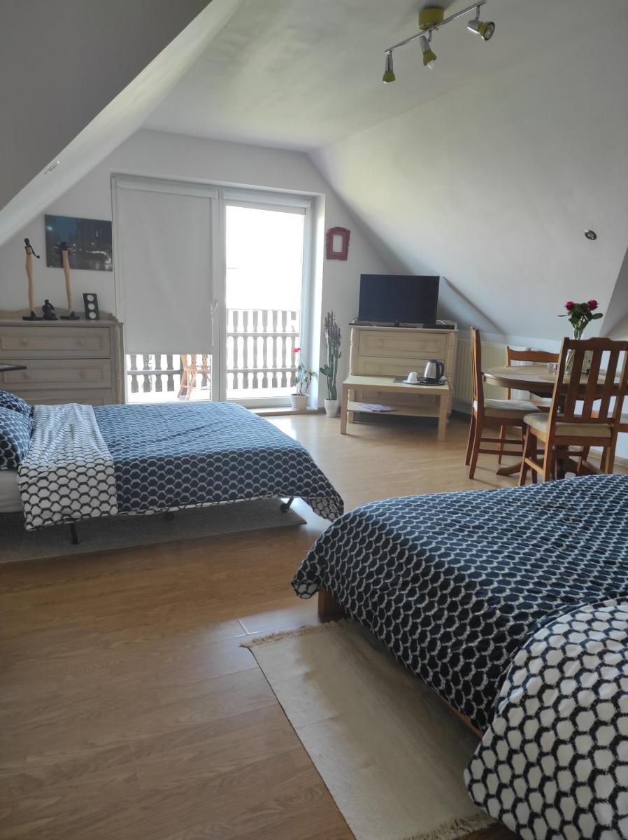 Przyjazny Domek - Housity