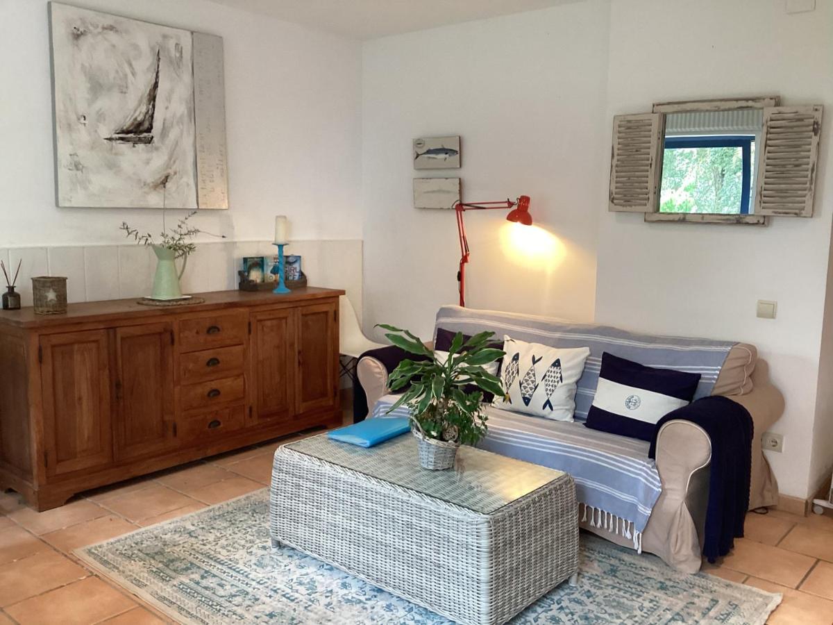 Cosy apartment with swimming pool and spacious private terrace - Housity