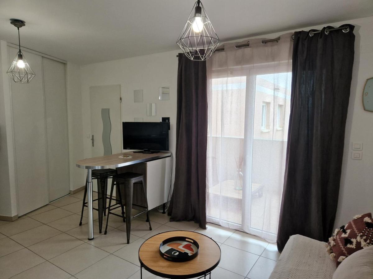 Studio Cosy Climatisé Parking Gratuit - Housity