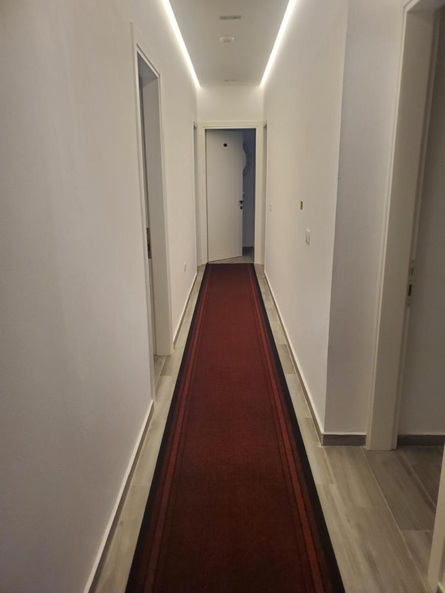 BS hotel - Housity
