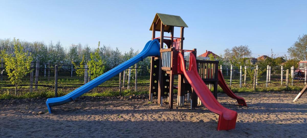 Village Garden Family Guest House - Housity