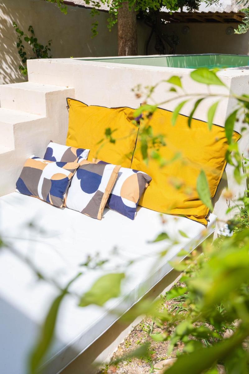 Charming Mediterranean House Wifi NetFlix PrimeVideo Disney - Housity
