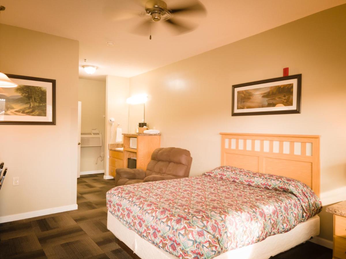 Weiss Lake Lodge - Housity