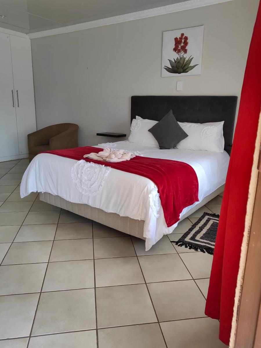 Rose and Thorn Guesthouse - Housity