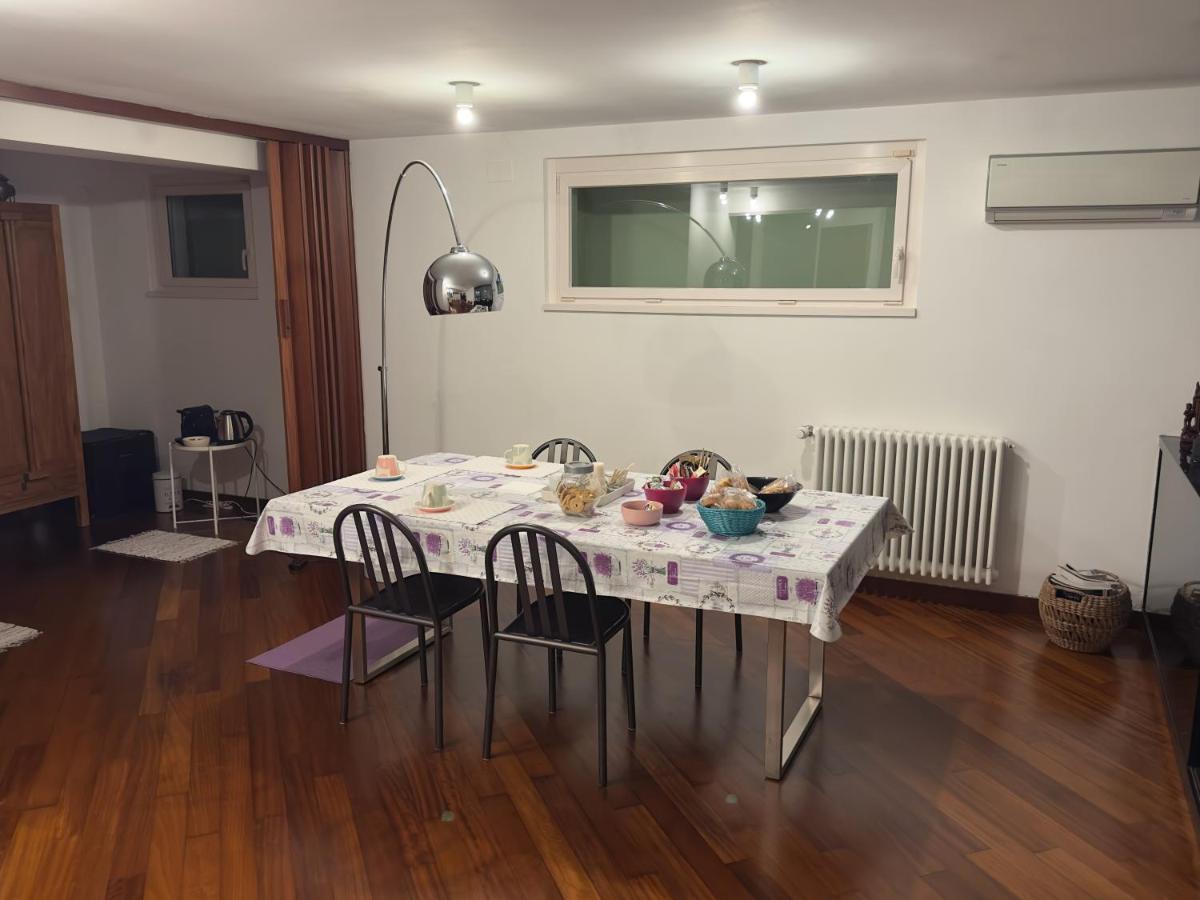 Villa Mezzacollina - Housity