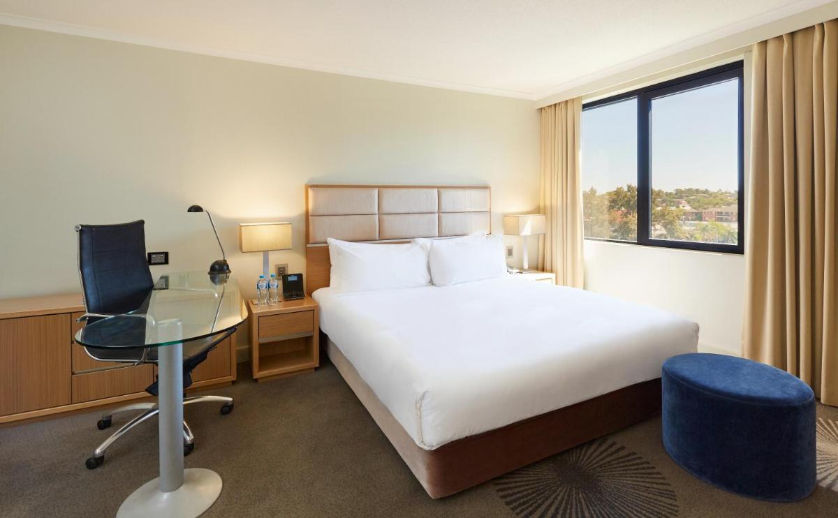 Holiday Inn Parramatta by IHG - Housity